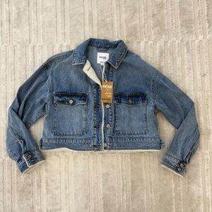 Kensie Jeans Cropped Denim Jacket with Sherpa Lining,Size Small (NWT)
